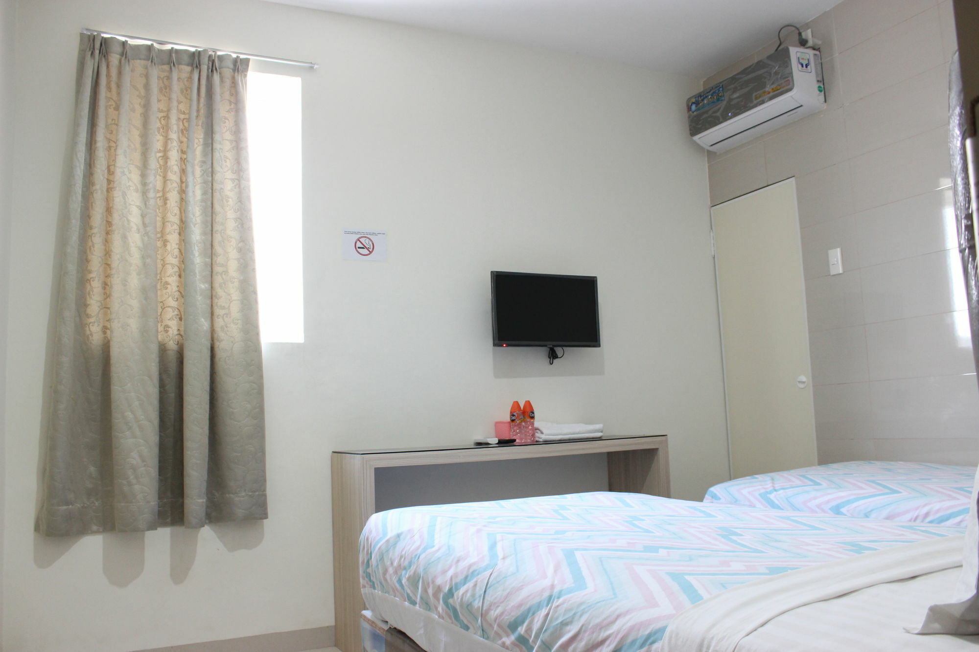 Permata Inn Medan Ngoại thất bức ảnh